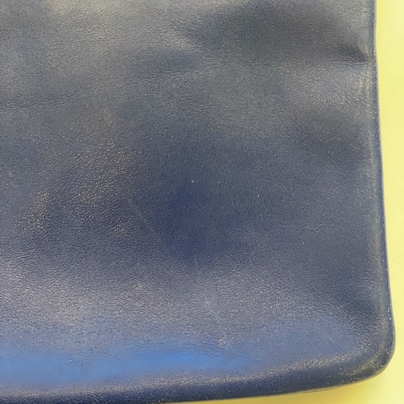 Celine Lambskin Small Trio Bag - Picture 4 of 13